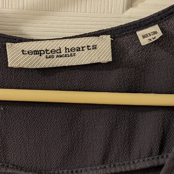 Grey Chiffon Gold Zipper Top - Picture 3 of 4